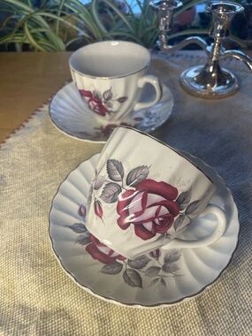 Vintage Royal Wessex teacups and saucers